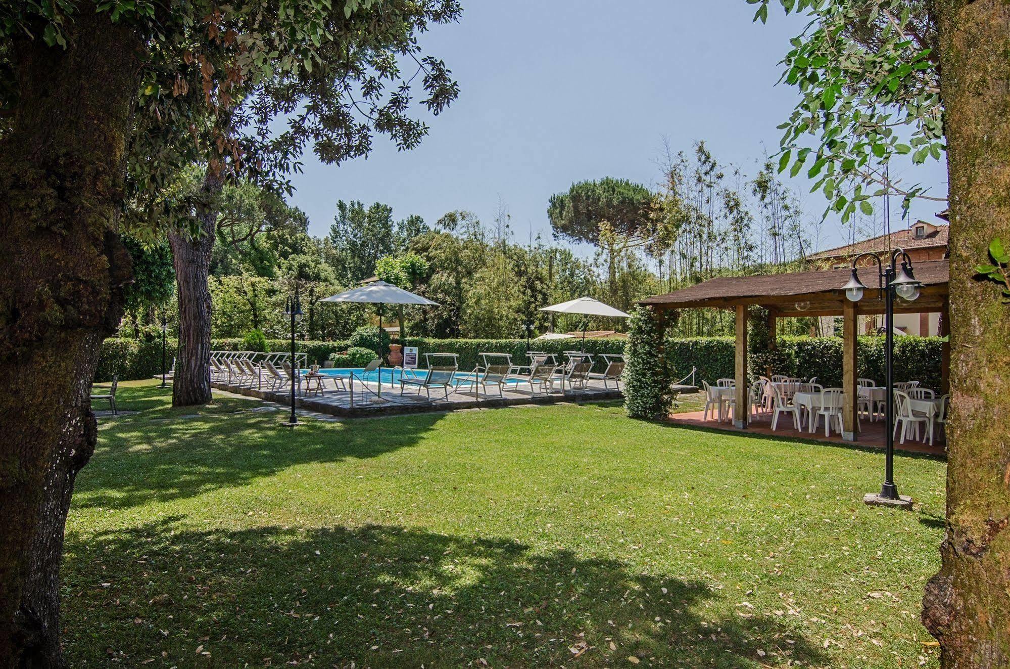 Hermitage Marina di Massa